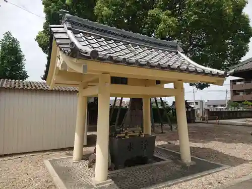 浄通院の手水舎