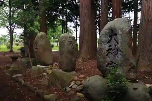 神原田神社の建物その他