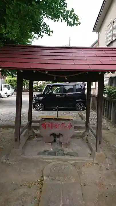 大師稲荷神社の手水舎