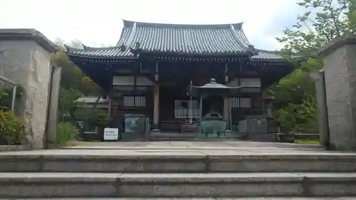 妙蓮寺の本殿・本堂