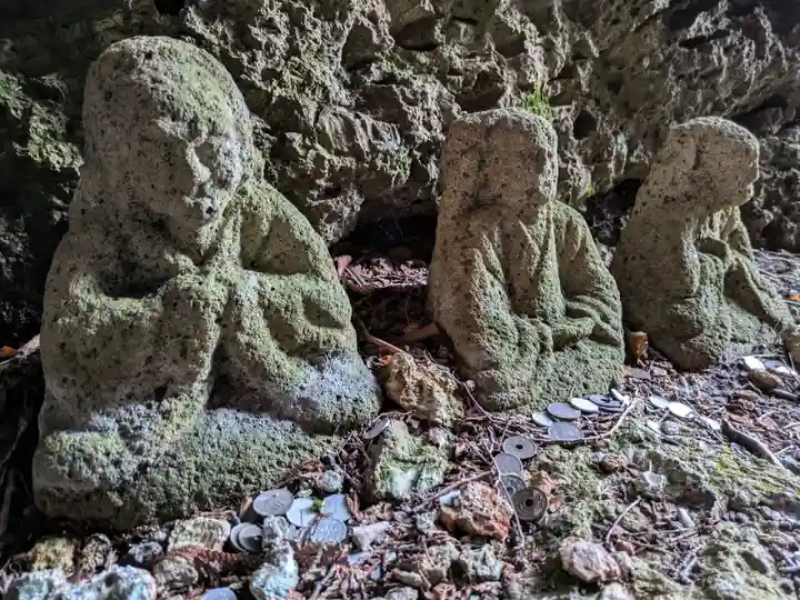 迦葉山龍華院弥勒護国寺(弥勒寺)の仏像