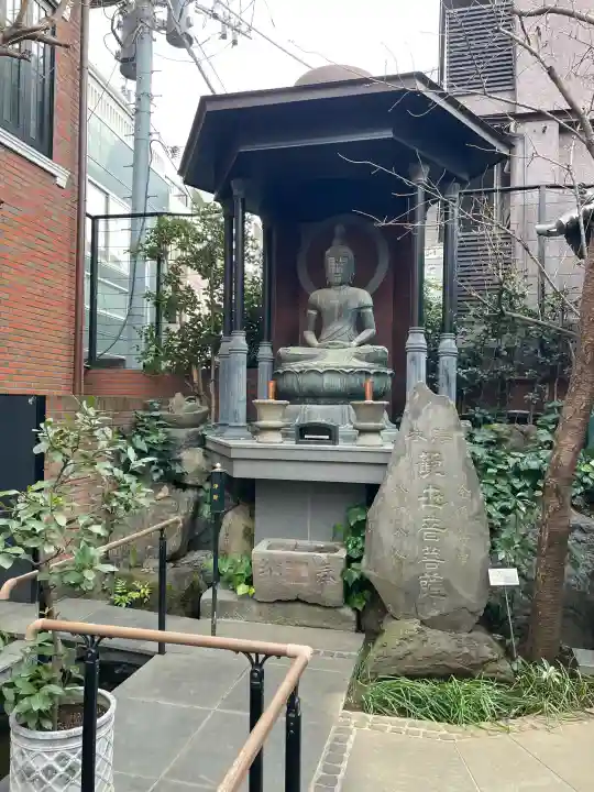 法真寺の{uncategorized: "未分類", other: "その他", undefined: "問題あり", building: "その他建物", grave: "お墓", sacred_gate: "鳥居", guardian: "狛犬", statue: "像", buddha: "仏像", history: "歴史", nature: "自然", garden: "庭園", animal: "動物", pagoda: "塔", temizu: "手水舎", mountain_gate: "山門・神門", sanctuary: "本殿・本堂", subordinate: "末社・摂社", art: "芸術", scenery: "景色", jizo: "地蔵", ema: "絵馬", goshuin: "御朱印", omikuji: "おみくじ", items: "授与品その他", amulet: "お守り", goshuincho: "御朱印帳", eats: "食事", festival: "お祭り", votive_dance: "神楽", shichigosan: "七五三参", wedding: "結婚式", experience: "体験その他", initially: "初詣", around: "周辺", anti_infection: "感染症対策"}