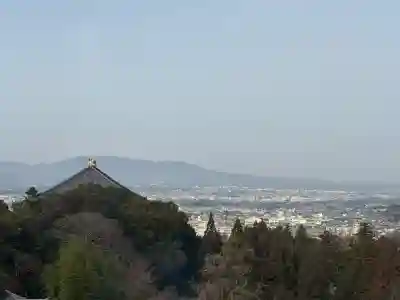 東大寺 二月堂の{uncategorized: "未分類", other: "その他", undefined: "問題あり", building: "その他建物", grave: "お墓", sacred_gate: "鳥居", guardian: "狛犬", statue: "像", buddha: "仏像", history: "歴史", nature: "自然", garden: "庭園", animal: "動物", pagoda: "塔", temizu: "手水舎", mountain_gate: "山門・神門", sanctuary: "本殿・本堂", subordinate: "末社・摂社", art: "芸術", scenery: "景色", jizo: "地蔵", ema: "絵馬", goshuin: "御朱印", omikuji: "おみくじ", items: "授与品その他", amulet: "お守り", goshuincho: "御朱印帳", eats: "食事", festival: "お祭り", votive_dance: "神楽", shichigosan: "七五三参", wedding: "結婚式", experience: "体験その他", initially: "初詣", around: "周辺", anti_infection: "感染症対策"}