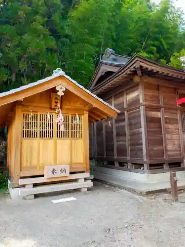 小川諏訪神社の末社