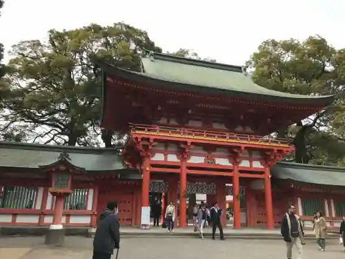 武蔵一宮氷川神社の{uncategorized: "未分類", other: "その他", undefined: "問題あり", building: "その他建物", grave: "お墓", sacred_gate: "鳥居", guardian: "狛犬", statue: "像", buddha: "仏像", history: "歴史", nature: "自然", garden: "庭園", animal: "動物", pagoda: "塔", temizu: "手水舎", mountain_gate: "山門・神門", sanctuary: "本殿・本堂", subordinate: "末社・摂社", art: "芸術", scenery: "景色", jizo: "地蔵", ema: "絵馬", goshuin: "御朱印", omikuji: "おみくじ", items: "授与品その他", amulet: "お守り", goshuincho: "御朱印帳", eats: "食事", festival: "お祭り", votive_dance: "神楽", shichigosan: "七五三参", wedding: "結婚式", experience: "体験その他", initially: "初詣", around: "周辺", anti_infection: "感染症対策"}