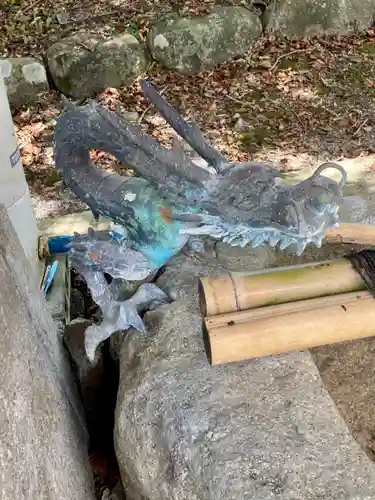 豊満神社の手水舎