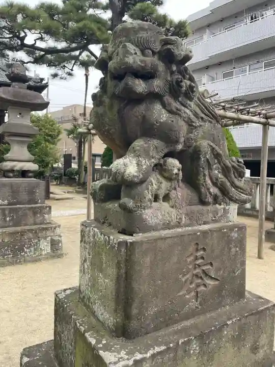 胡録神社の{uncategorized: "未分類", other: "その他", undefined: "問題あり", building: "その他建物", grave: "お墓", sacred_gate: "鳥居", guardian: "狛犬", statue: "像", buddha: "仏像", history: "歴史", nature: "自然", garden: "庭園", animal: "動物", pagoda: "塔", temizu: "手水舎", mountain_gate: "山門・神門", sanctuary: "本殿・本堂", subordinate: "末社・摂社", art: "芸術", scenery: "景色", jizo: "地蔵", ema: "絵馬", goshuin: "御朱印", omikuji: "おみくじ", items: "授与品その他", amulet: "お守り", goshuincho: "御朱印帳", eats: "食事", festival: "お祭り", votive_dance: "神楽", shichigosan: "七五三参", wedding: "結婚式", experience: "体験その他", initially: "初詣", around: "周辺", anti_infection: "感染症対策"}
