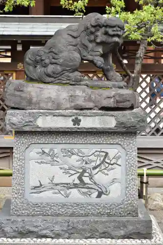 湯島天満宮の狛犬