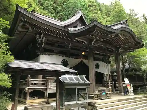 大宝寺の本殿