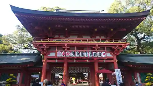 武蔵一宮氷川神社の山門