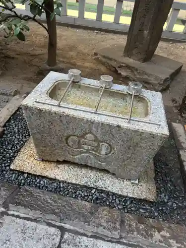兜神社の{uncategorized: "未分類", other: "その他", undefined: "問題あり", building: "その他建物", grave: "お墓", sacred_gate: "鳥居", guardian: "狛犬", statue: "像", buddha: "仏像", history: "歴史", nature: "自然", garden: "庭園", animal: "動物", pagoda: "塔", temizu: "手水舎", mountain_gate: "山門・神門", sanctuary: "本殿・本堂", subordinate: "末社・摂社", art: "芸術", scenery: "景色", jizo: "地蔵", ema: "絵馬", goshuin: "御朱印", omikuji: "おみくじ", items: "授与品その他", amulet: "お守り", goshuincho: "御朱印帳", eats: "食事", festival: "お祭り", votive_dance: "神楽", shichigosan: "七五三参", wedding: "結婚式", experience: "体験その他", initially: "初詣", around: "周辺", anti_infection: "感染症対策"}