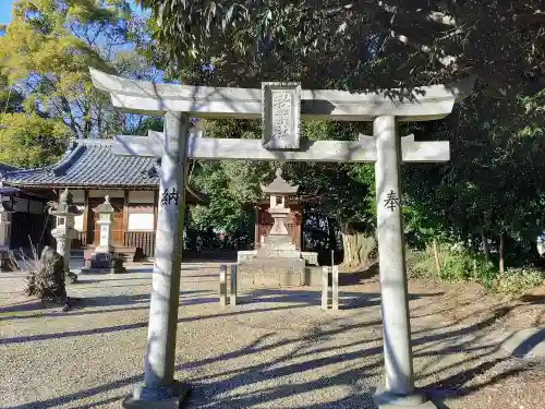 根崎八幡神社の鳥居