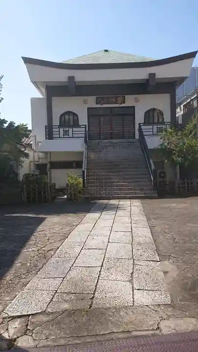 妙顕寺の本殿・本堂