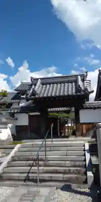 西徳寺の山門・神門