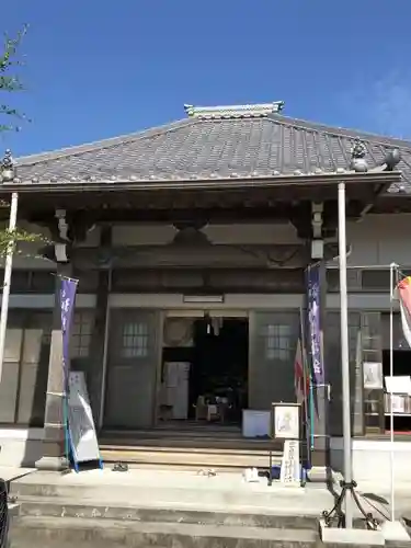 龍渕寺の本殿・本堂