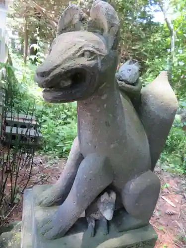 千歳神社の狛犬