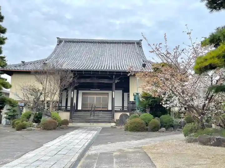 青竜寺の本殿・本堂