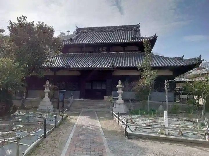 慈観寺の本殿・本堂