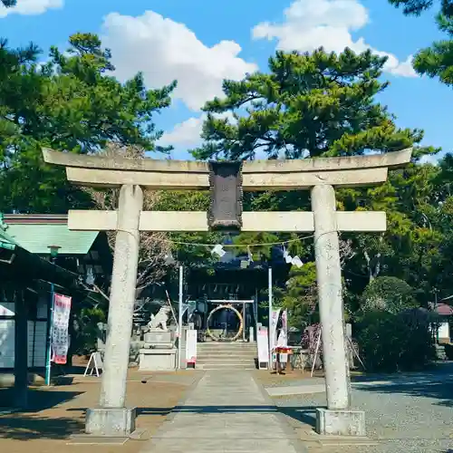 片瀬諏訪神社の鳥居