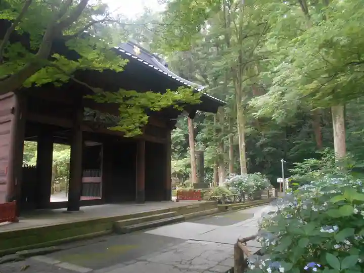 妙本寺の山門・神門