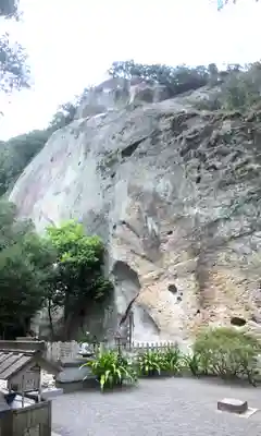 花窟神社の本殿・本堂