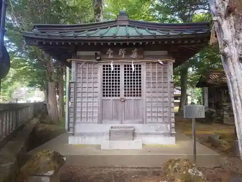 淺間神社（忍野八海）の本殿