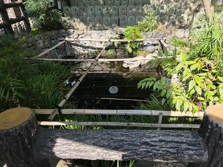 大圓寺の{uncategorized: "未分類", other: "その他", undefined: "問題あり", building: "その他建物", grave: "お墓", sacred_gate: "鳥居", guardian: "狛犬", statue: "像", buddha: "仏像", history: "歴史", nature: "自然", garden: "庭園", animal: "動物", pagoda: "塔", temizu: "手水舎", mountain_gate: "山門・神門", sanctuary: "本殿・本堂", subordinate: "末社・摂社", art: "芸術", scenery: "景色", jizo: "地蔵", ema: "絵馬", goshuin: "御朱印", omikuji: "おみくじ", items: "授与品その他", amulet: "お守り", goshuincho: "御朱印帳", eats: "食事", festival: "お祭り", votive_dance: "神楽", shichigosan: "七五三参", wedding: "結婚式", experience: "体験その他", initially: "初詣", around: "周辺", anti_infection: "感染症対策"}