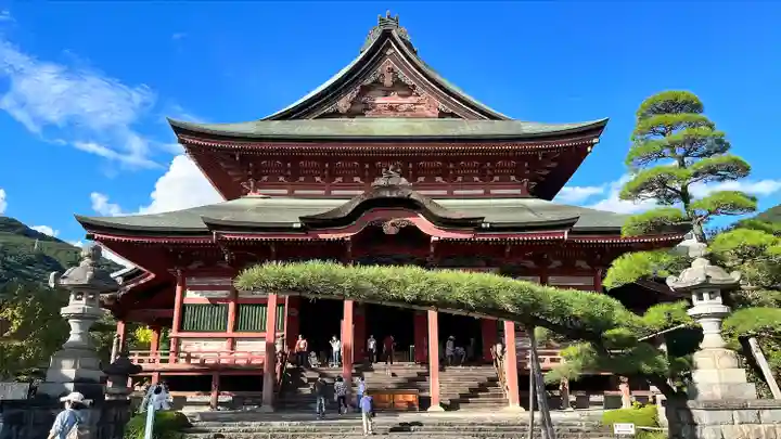 甲斐善光寺(山梨県)