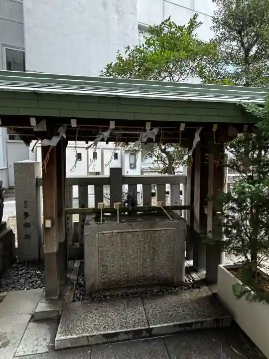 築土神社の{uncategorized: "未分類", other: "その他", undefined: "問題あり", building: "その他建物", grave: "お墓", sacred_gate: "鳥居", guardian: "狛犬", statue: "像", buddha: "仏像", history: "歴史", nature: "自然", garden: "庭園", animal: "動物", pagoda: "塔", temizu: "手水舎", mountain_gate: "山門・神門", sanctuary: "本殿・本堂", subordinate: "末社・摂社", art: "芸術", scenery: "景色", jizo: "地蔵", ema: "絵馬", goshuin: "御朱印", omikuji: "おみくじ", items: "授与品その他", amulet: "お守り", goshuincho: "御朱印帳", eats: "食事", festival: "お祭り", votive_dance: "神楽", shichigosan: "七五三参", wedding: "結婚式", experience: "体験その他", initially: "初詣", around: "周辺", anti_infection: "感染症対策"}