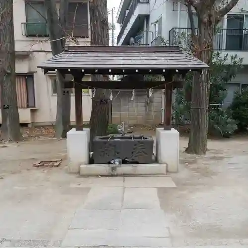 上平井天祖神社の手水舎