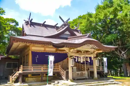 尻岸内八幡神社の本殿・本堂