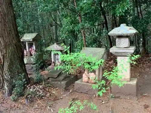 大雷神社の末社