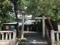 中尾神社の鳥居