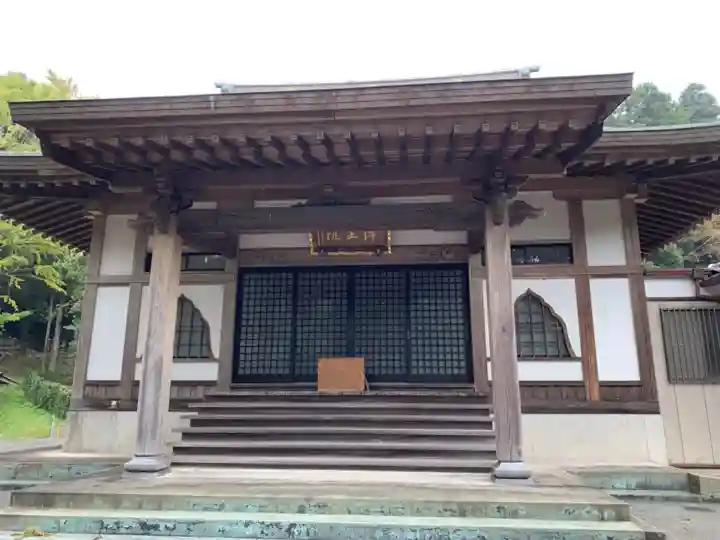 伝正院の本殿・本堂