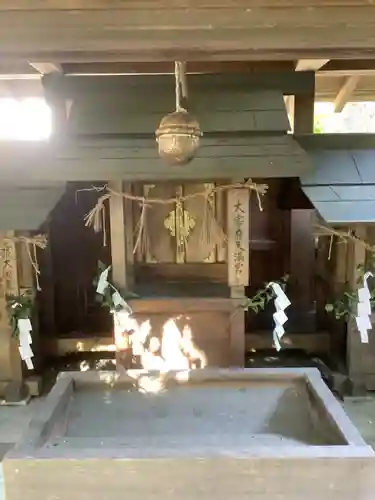 神明社（篠木町）の末社・摂社