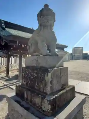 三河一色諏訪神社の狛犬