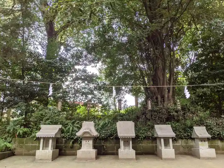 比々多神社の末社・摂社