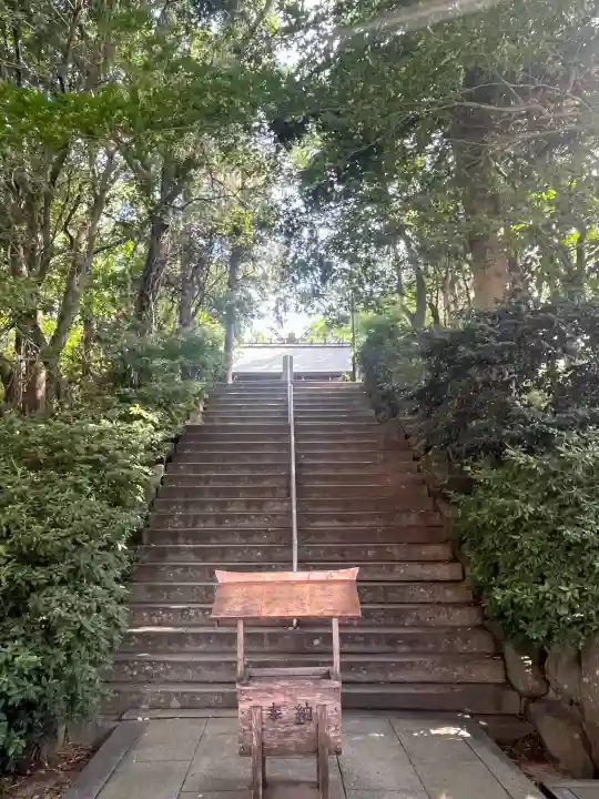 自凝島神社の{uncategorized: "未分類", other: "その他", undefined: "問題あり", building: "その他建物", grave: "お墓", sacred_gate: "鳥居", guardian: "狛犬", statue: "像", buddha: "仏像", history: "歴史", nature: "自然", garden: "庭園", animal: "動物", pagoda: "塔", temizu: "手水舎", mountain_gate: "山門・神門", sanctuary: "本殿・本堂", subordinate: "末社・摂社", art: "芸術", scenery: "景色", jizo: "地蔵", ema: "絵馬", goshuin: "御朱印", omikuji: "おみくじ", items: "授与品その他", amulet: "お守り", goshuincho: "御朱印帳", eats: "食事", festival: "お祭り", votive_dance: "神楽", shichigosan: "七五三参", wedding: "結婚式", experience: "体験その他", initially: "初詣", around: "周辺", anti_infection: "感染症対策"}