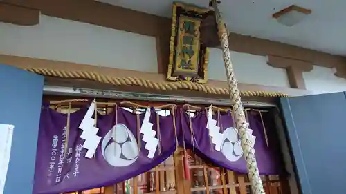 穏田神社の本殿・本堂