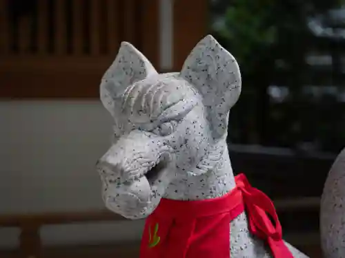 福徳神社（芽吹稲荷）の{uncategorized: "未分類", other: "その他", undefined: "問題あり", building: "その他建物", grave: "お墓", sacred_gate: "鳥居", guardian: "狛犬", statue: "像", buddha: "仏像", history: "歴史", nature: "自然", garden: "庭園", animal: "動物", pagoda: "塔", temizu: "手水舎", mountain_gate: "山門・神門", sanctuary: "本殿・本堂", subordinate: "末社・摂社", art: "芸術", scenery: "景色", jizo: "地蔵", ema: "絵馬", goshuin: "御朱印", omikuji: "おみくじ", items: "授与品その他", amulet: "お守り", goshuincho: "御朱印帳", eats: "食事", festival: "お祭り", votive_dance: "神楽", shichigosan: "七五三参", wedding: "結婚式", experience: "体験その他", initially: "初詣", around: "周辺", anti_infection: "感染症対策"}