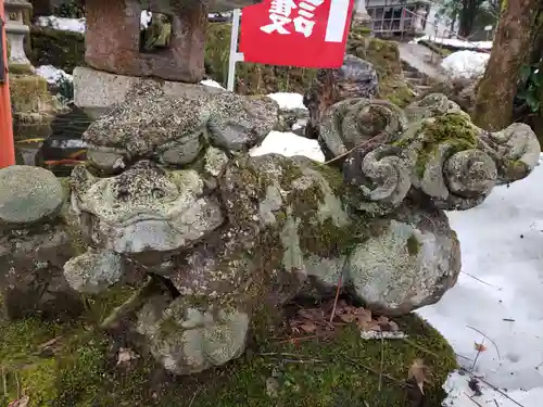 日石寺の狛犬