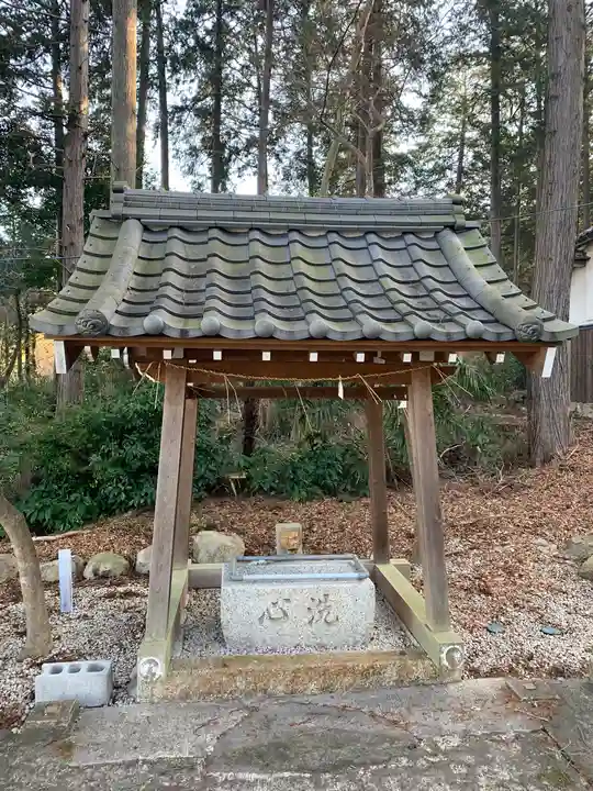 五十餘州神社の手水舎