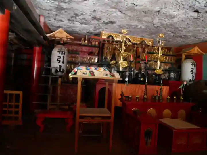 釋尊寺の本殿・本堂