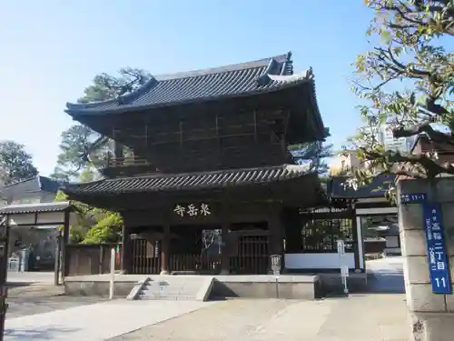 泉岳寺の山門・神門