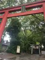 厳島神社(尾久八幡神社末社)の{uncategorized: "未分類", other: "その他", undefined: "問題あり", building: "その他建物", grave: "お墓", sacred_gate: "鳥居", guardian: "狛犬", statue: "像", buddha: "仏像", history: "歴史", nature: "自然", garden: "庭園", animal: "動物", pagoda: "塔", temizu: "手水舎", mountain_gate: "山門・神門", sanctuary: "本殿・本堂", subordinate: "末社・摂社", art: "芸術", scenery: "景色", jizo: "地蔵", ema: "絵馬", goshuin: "御朱印", omikuji: "おみくじ", items: "授与品その他", amulet: "お守り", goshuincho: "御朱印帳", eats: "食事", festival: "お祭り", votive_dance: "神楽", shichigosan: "七五三参", wedding: "結婚式", experience: "体験その他", initially: "初詣", around: "周辺", anti_infection: "感染症対策"}