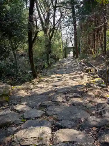 稲佐神社の{uncategorized: "未分類", other: "その他", undefined: "問題あり", building: "その他建物", grave: "お墓", sacred_gate: "鳥居", guardian: "狛犬", statue: "像", buddha: "仏像", history: "歴史", nature: "自然", garden: "庭園", animal: "動物", pagoda: "塔", temizu: "手水舎", mountain_gate: "山門・神門", sanctuary: "本殿・本堂", subordinate: "末社・摂社", art: "芸術", scenery: "景色", jizo: "地蔵", ema: "絵馬", goshuin: "御朱印", omikuji: "おみくじ", items: "授与品その他", amulet: "お守り", goshuincho: "御朱印帳", eats: "食事", festival: "お祭り", votive_dance: "神楽", shichigosan: "七五三参", wedding: "結婚式", experience: "体験その他", initially: "初詣", around: "周辺", anti_infection: "感染症対策"}