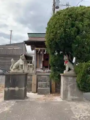 稲荷神社の狛犬