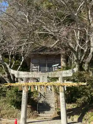 天満宮の{uncategorized: "未分類", other: "その他", undefined: "問題あり", building: "その他建物", grave: "お墓", sacred_gate: "鳥居", guardian: "狛犬", statue: "像", buddha: "仏像", history: "歴史", nature: "自然", garden: "庭園", animal: "動物", pagoda: "塔", temizu: "手水舎", mountain_gate: "山門・神門", sanctuary: "本殿・本堂", subordinate: "末社・摂社", art: "芸術", scenery: "景色", jizo: "地蔵", ema: "絵馬", goshuin: "御朱印", omikuji: "おみくじ", items: "授与品その他", amulet: "お守り", goshuincho: "御朱印帳", eats: "食事", festival: "お祭り", votive_dance: "神楽", shichigosan: "七五三参", wedding: "結婚式", experience: "体験その他", initially: "初詣", around: "周辺", anti_infection: "感染症対策"}