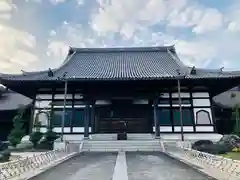 法憧山 普済寺の本殿