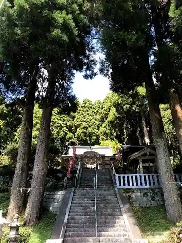 脊振神社の建物その他